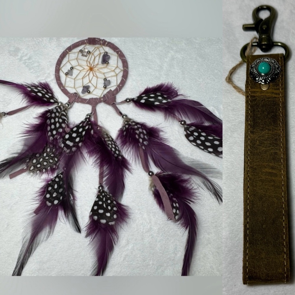 2/$40 NWT 1 Feather Dreamcatcher with semi-precious stone+1 Leather Keystrap